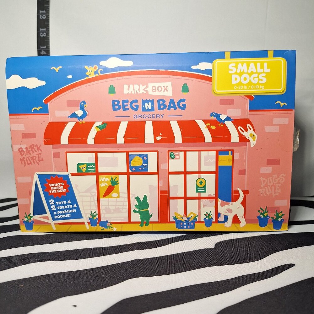 NWT Bark BarkBox Beg -n- Bag Theme with 2 toys and 3 treats - Small Dogs - Picture 15 of 16